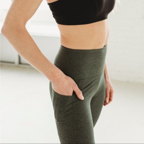 Colorado Threads Forest Wander Pocket Yoga Pants Leggings - Picture 2 of 5